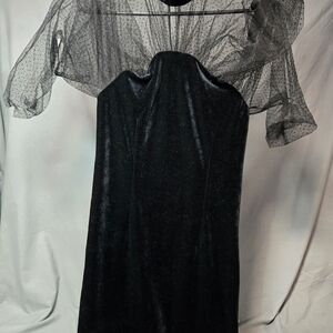 Zara Women’s Black Velvet Mini Dress with Mesh – Size Large
